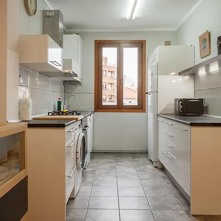 Vivienda Turistica En El Centro Reformada Con Wifi Appartement Bilbao