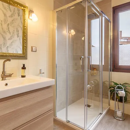 Vivienda Turistica En El Centro Reformada Con Wifi Apartament *
