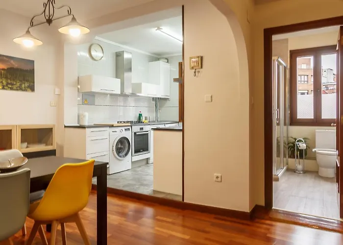 Vivienda Turistica En El Centro Reformada Con Wifi 빌바오