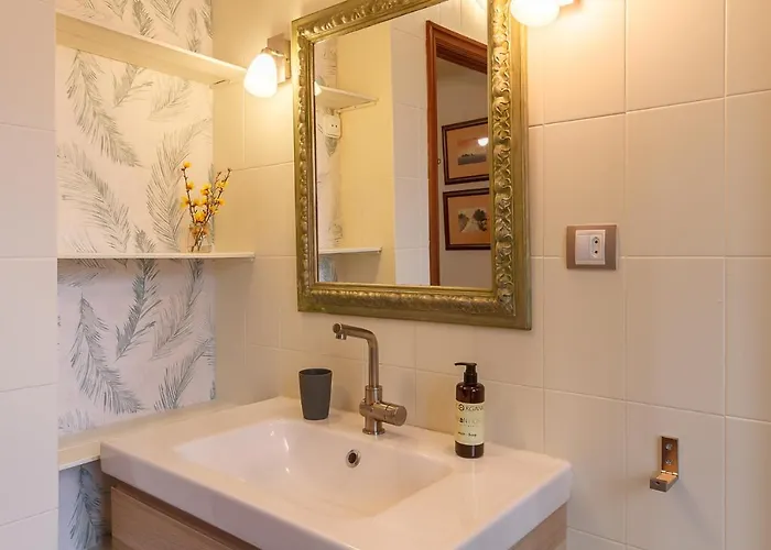 Vivienda Turistica En El Centro Reformada Con Wifi *