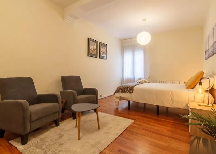 Vivienda Turistica En El Centro Reformada Con Wifi Apartment *