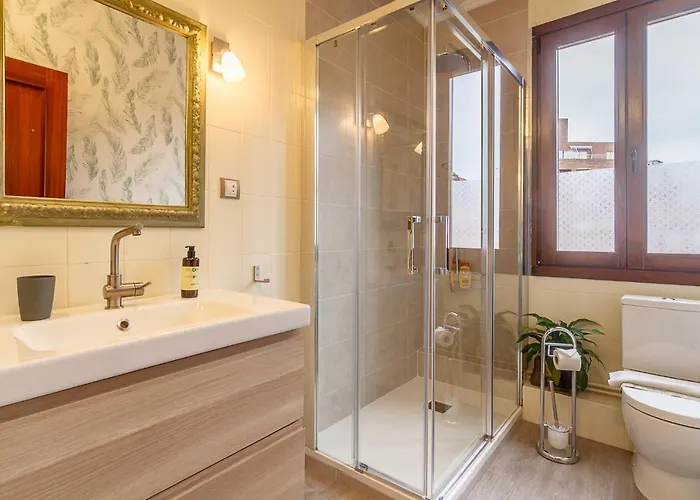 Vivienda Turistica En El Centro Reformada Con Wifi Apartment *