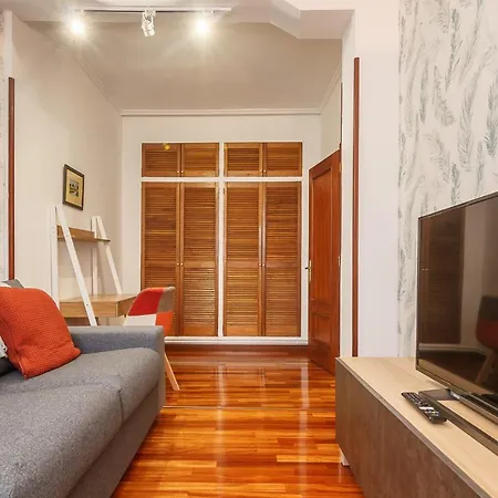 Vivienda Turistica En El Centro Reformada Con Wifi Бильбао